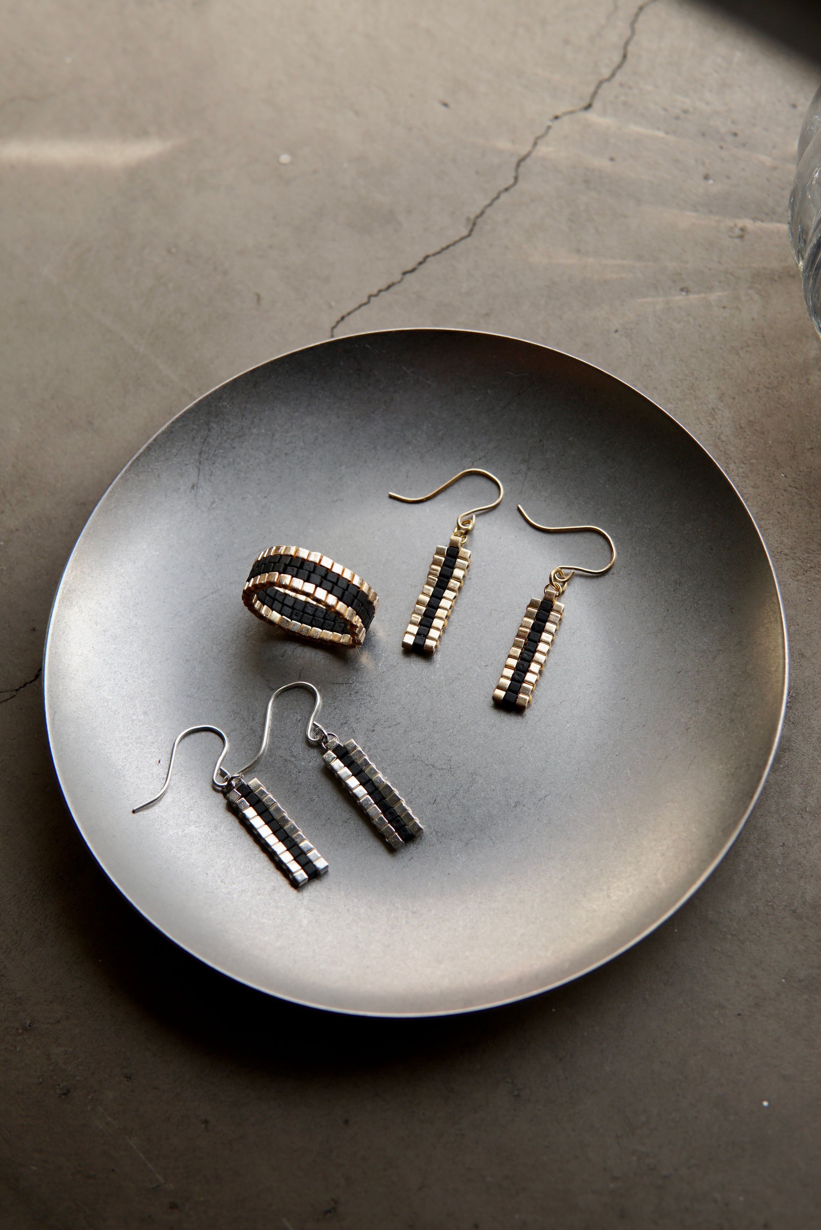 SQUARE SHORT（SILVER＆BLACK）