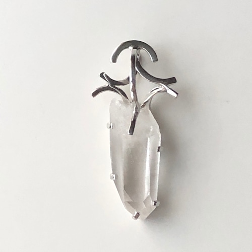 Silver925マダガスカル産 ✴︎水晶神殿ペンダントトップ