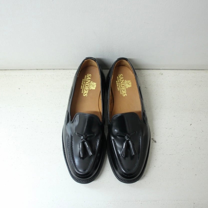 SANDERS Tassel Loafer(タッセルローファー) black | coromo-cya