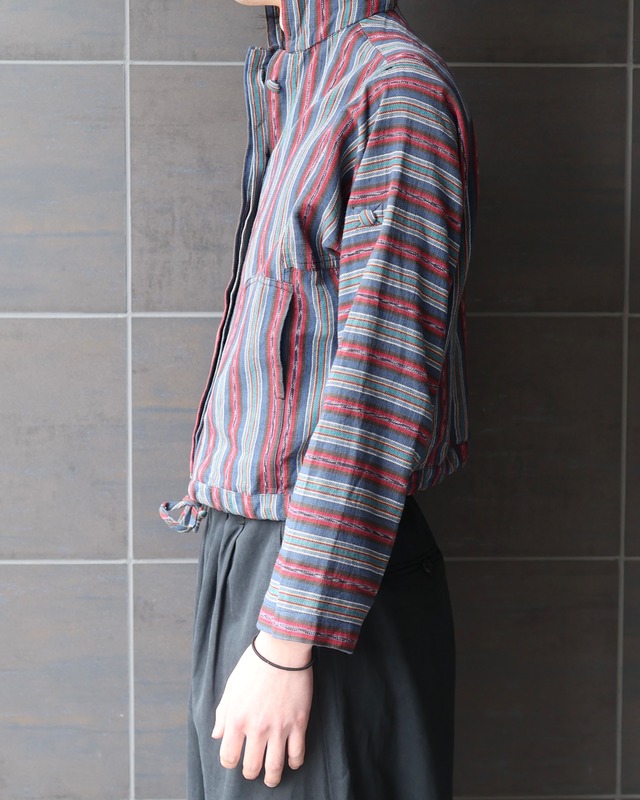 Short length striped design hoodie