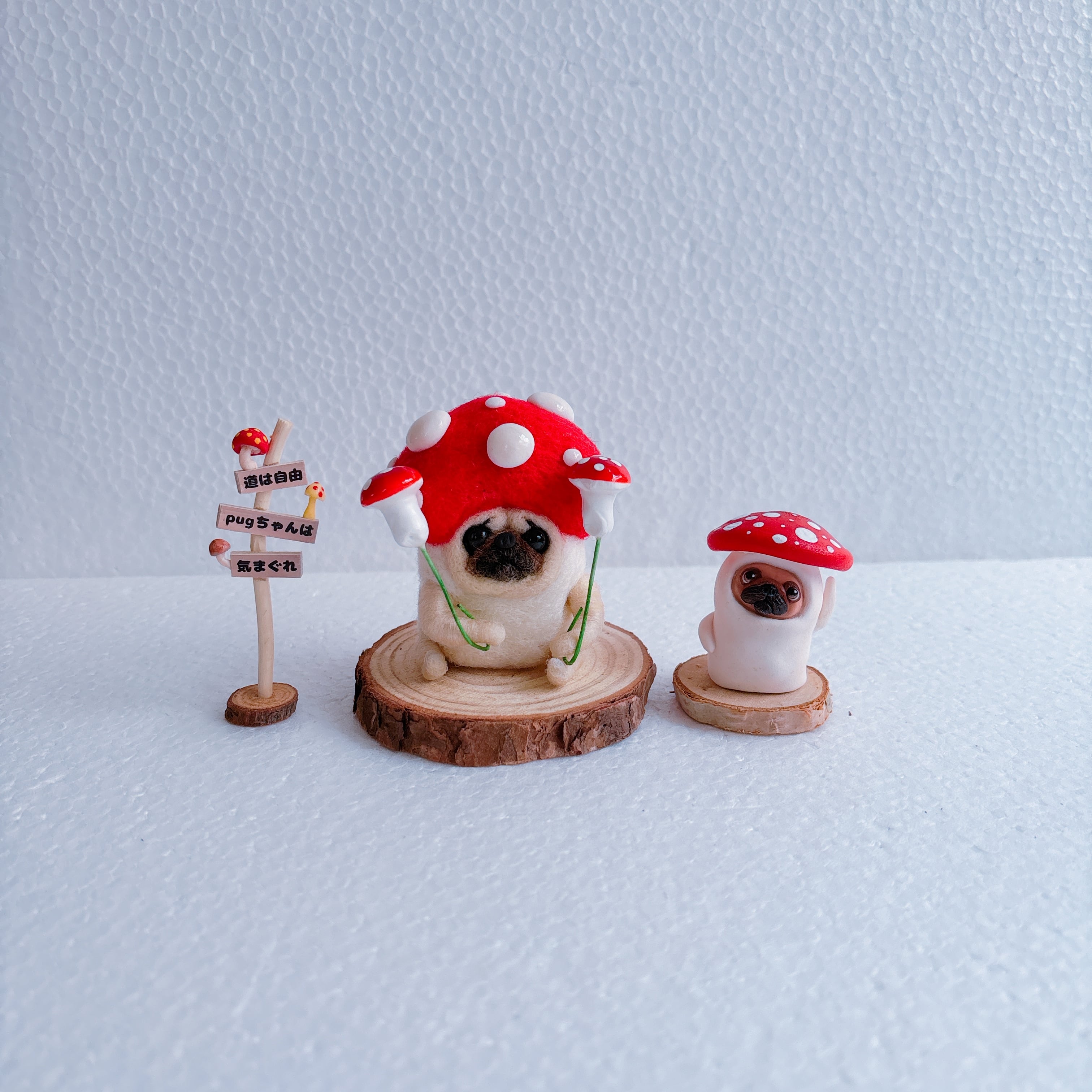 羊毛フェルトパグとHANAの店