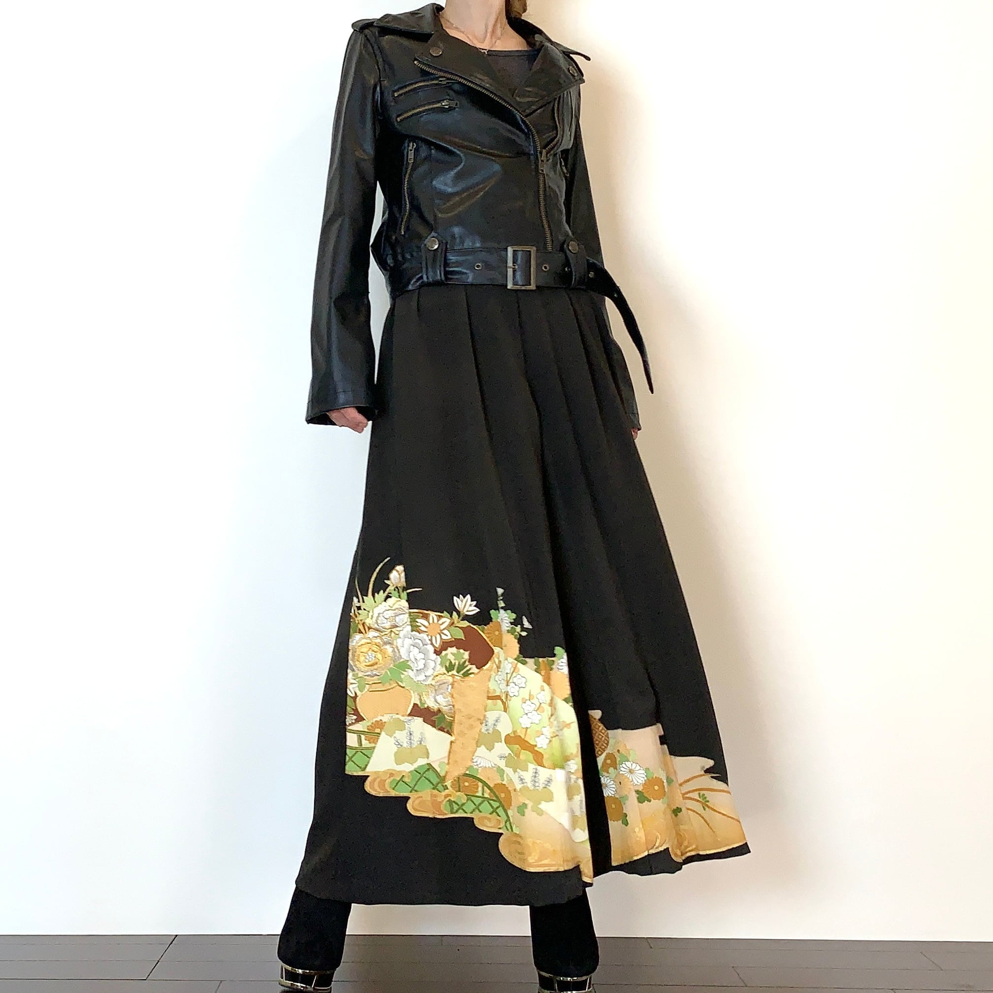 リメイクデニムパンツ フレア デニム × 着物 花柄 和柄 黒留袖 正絹 再構築