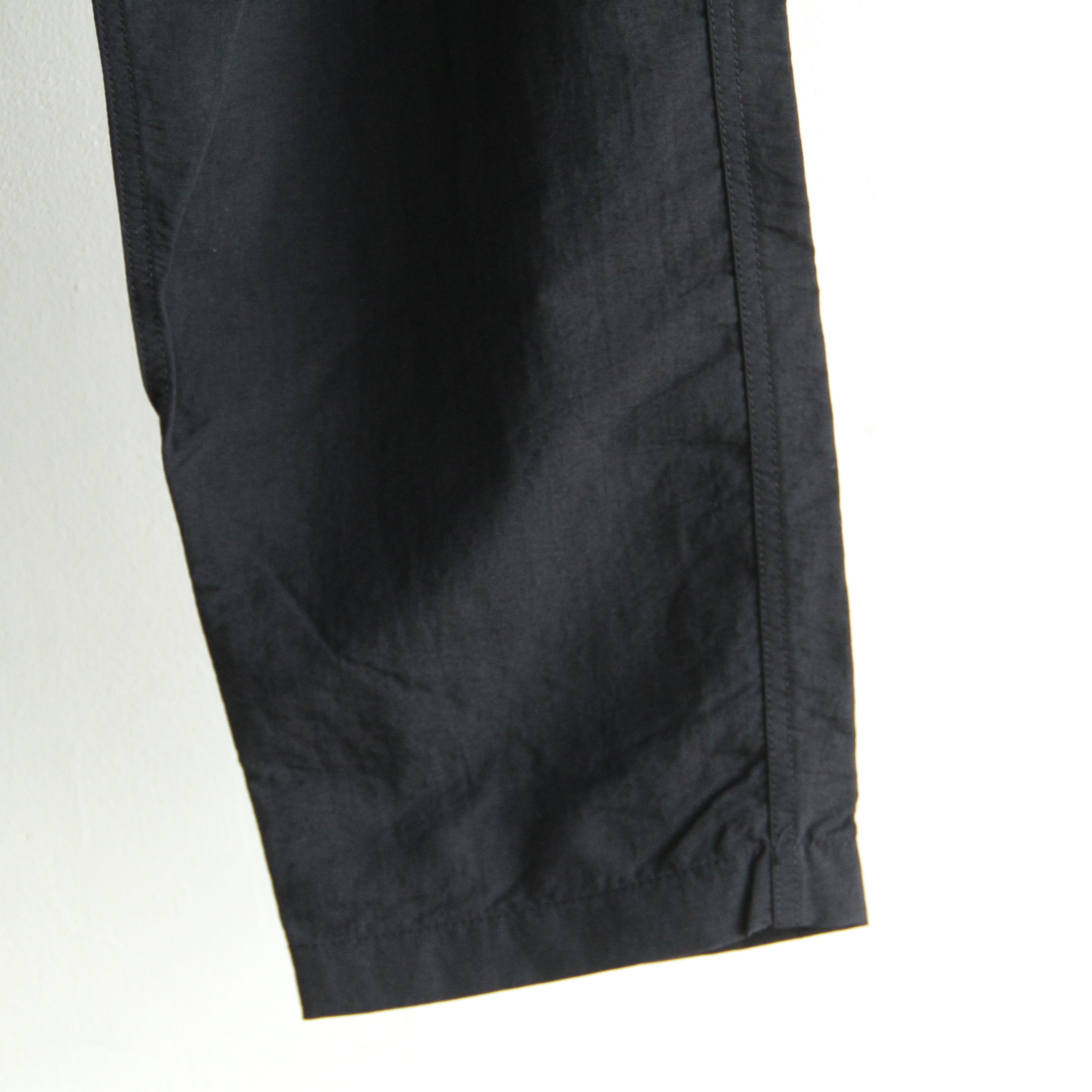 迷迭香【 unisex 】 Nylon MW harvest trouser | Terminal