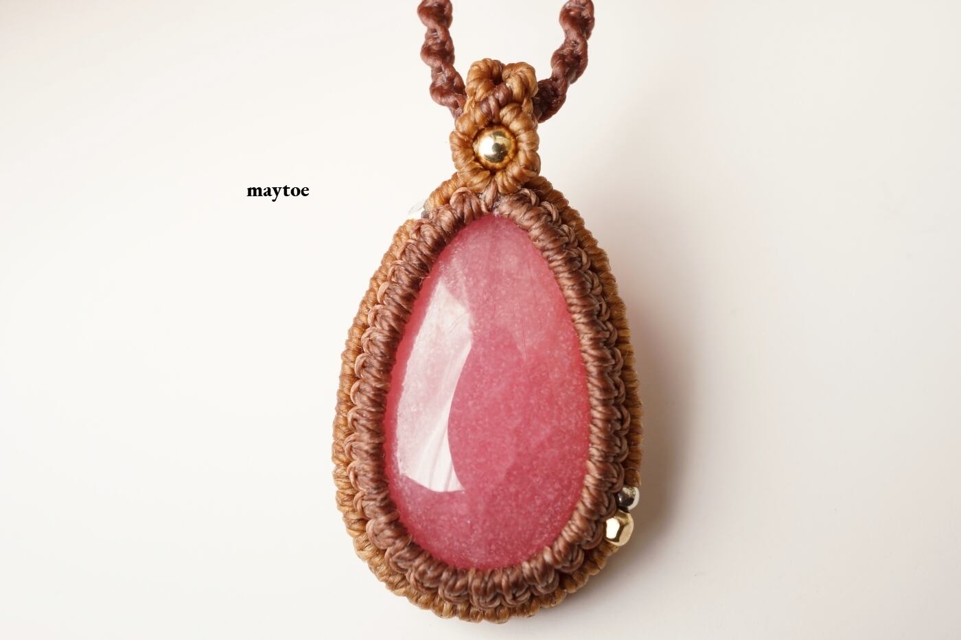 ロードクロサイト(インカローズ)のマクラメネックレス | maytoe