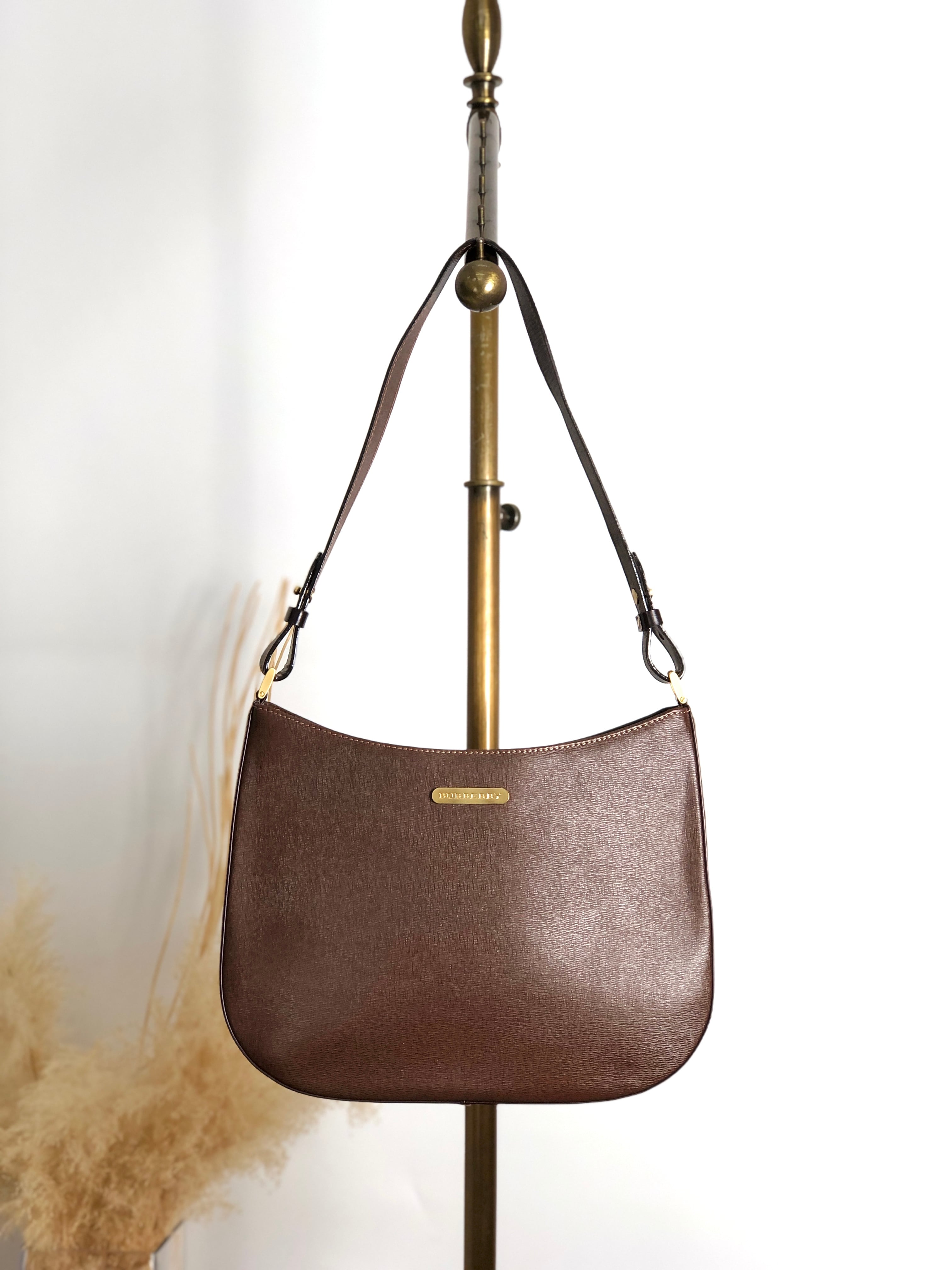 BURBERRY バーバリー ショルダーバッグ ブラウン プレートロゴ レザー ワンショルダー vintage ヴィンテージ オールド 87xjxe