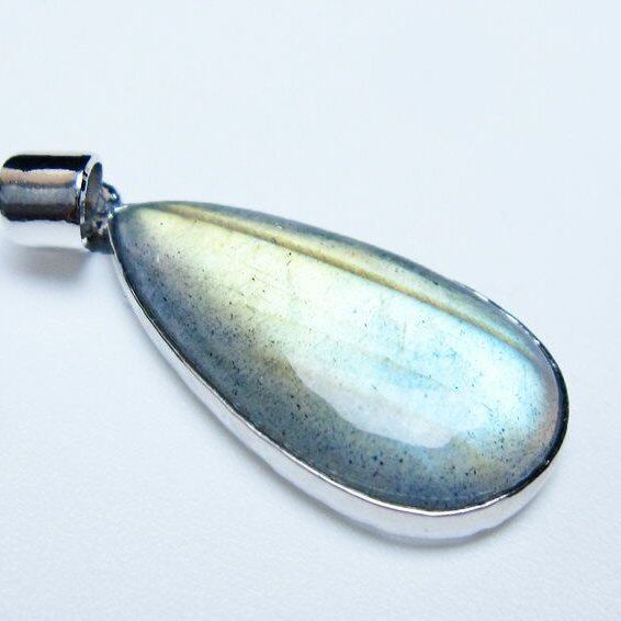 ラブラドライト ペンダント 一点物 メール便可 [M便 1/20] 112-11738