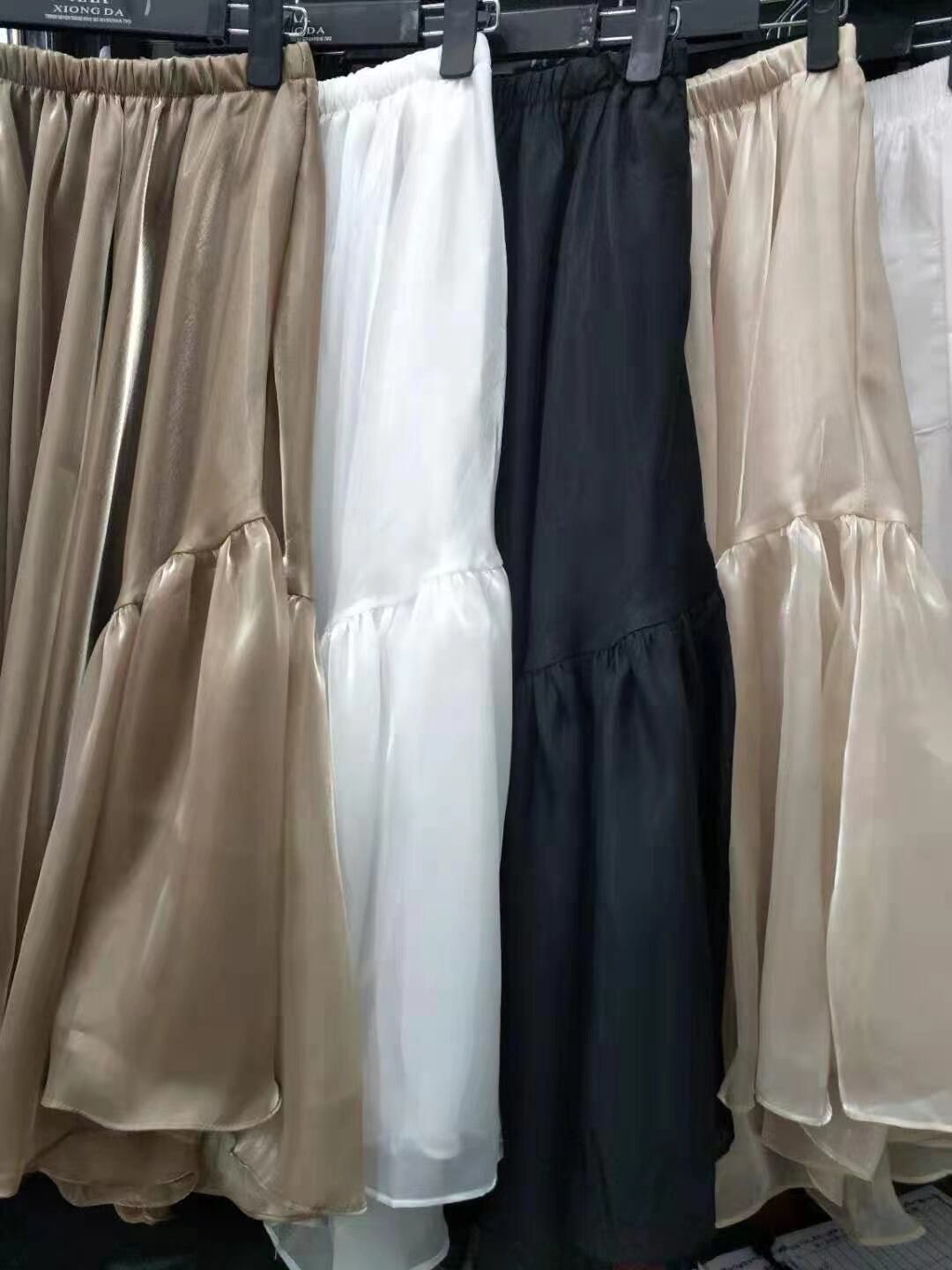 アシンメトリーデザイン シャイニースカート AJ1365-E002