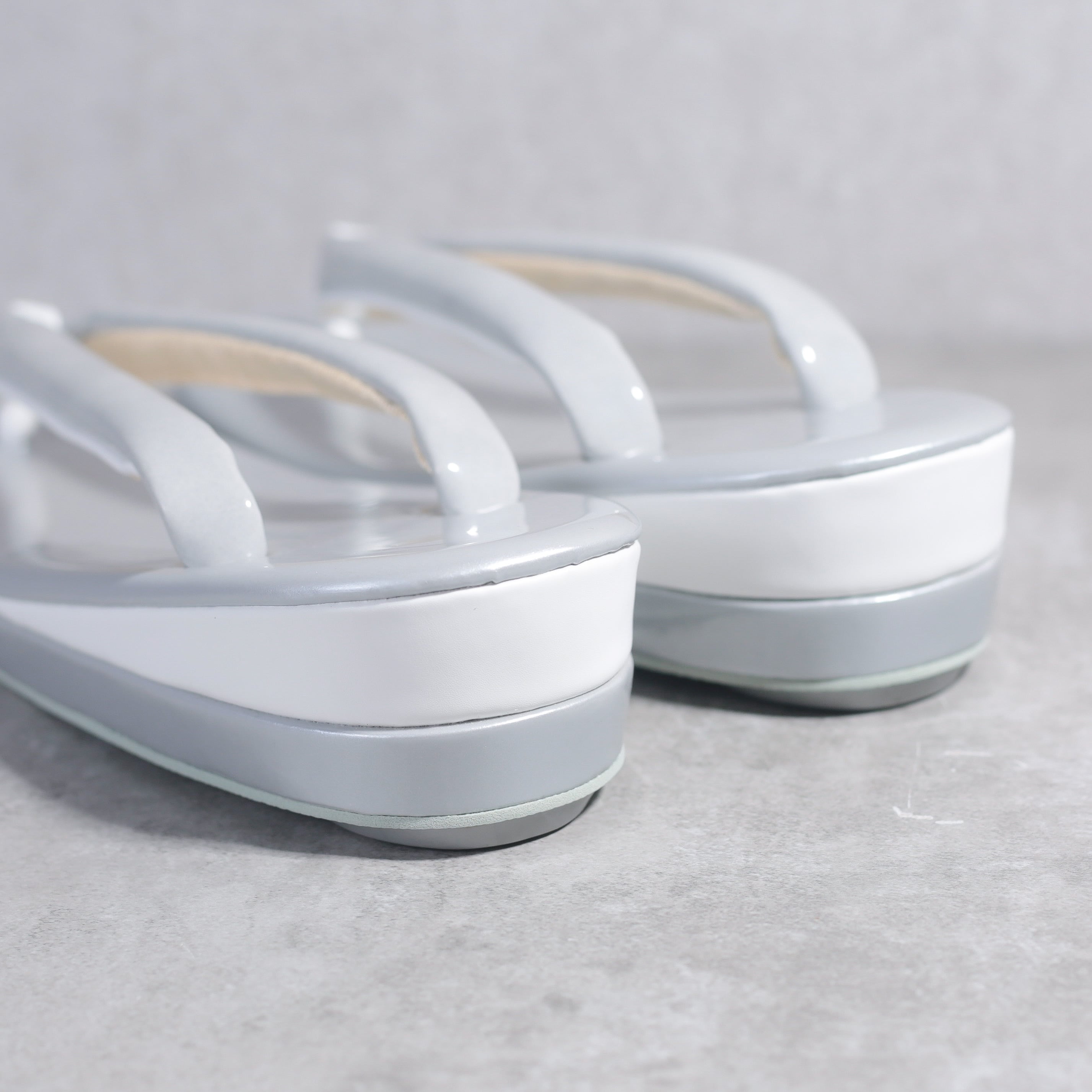 新品・未使用 草履バックセット 【グレー×シンプル】〈フリーサイズ