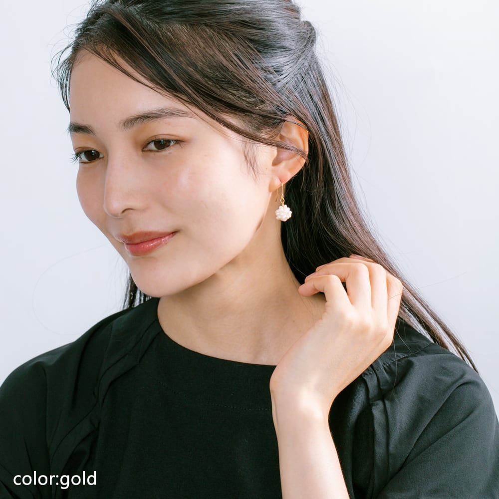 日本製】金属アレルギー対応 ステンレス 淡水パールボールピアス