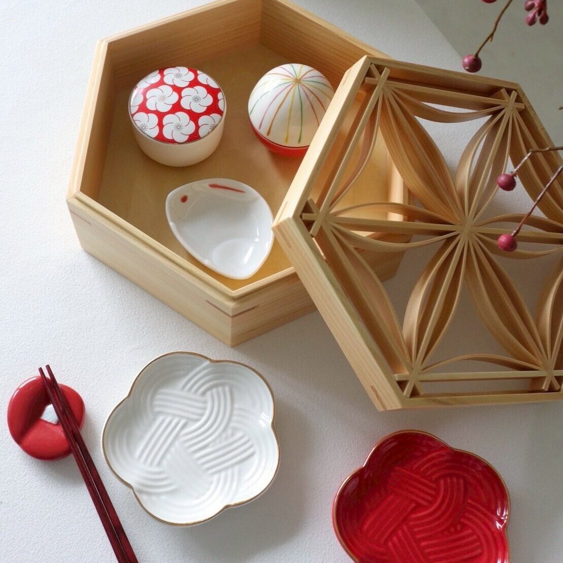 ハンドメイド手毬3点セット ハンドメイド伝統的な模様の可愛い手毬8個セット2️⃣ - メルカリ