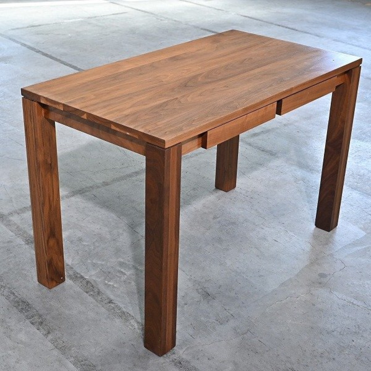 レグナテック 17万「リーヴス」デスク ウォールナット無垢材 北欧スタイル ナチュラル 引き出し ドロワー 机 作業 LEGNATEC