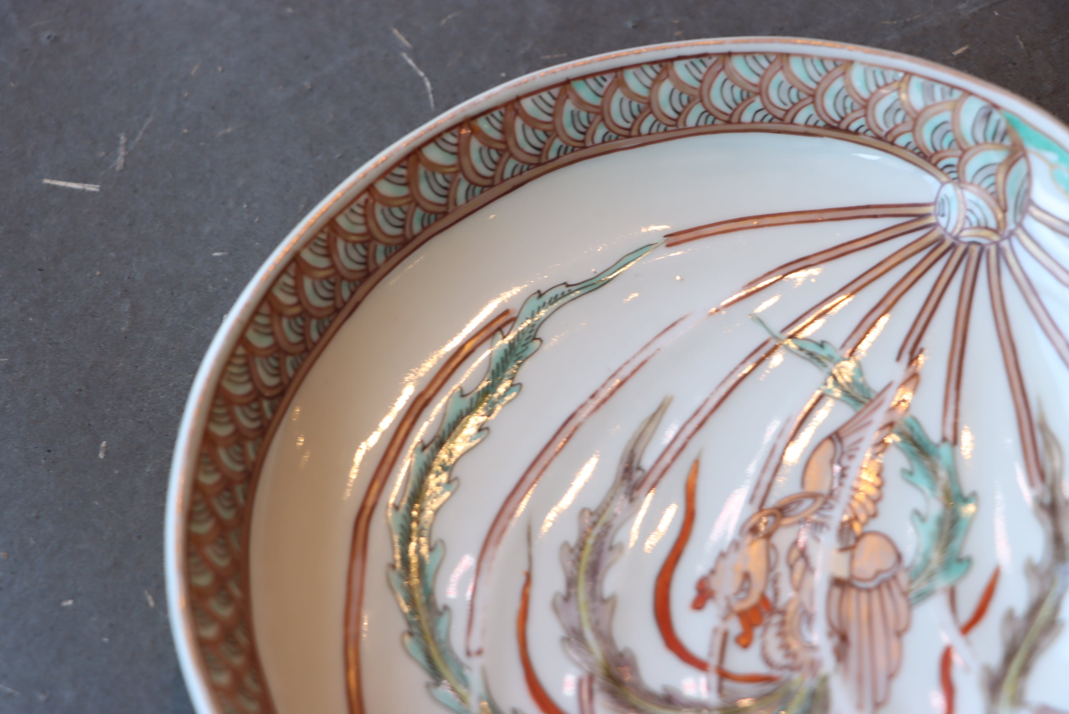 伊万里焼 色絵 鳳凰文 鮑形 変形皿/Imari abalone shaped plate | (有