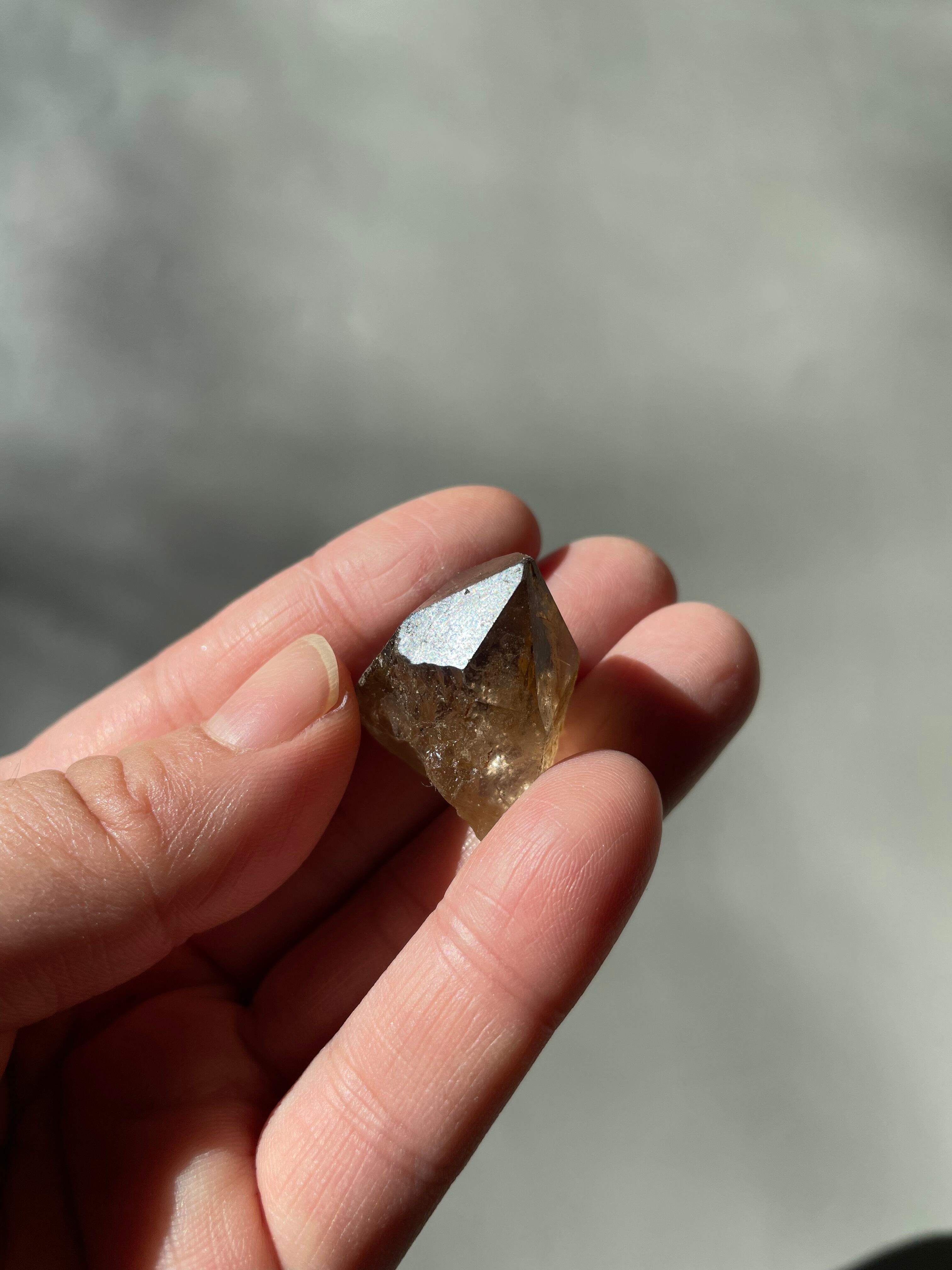 パキスタン　ギルギット　スカルドゥ産　スモーキークォーツ