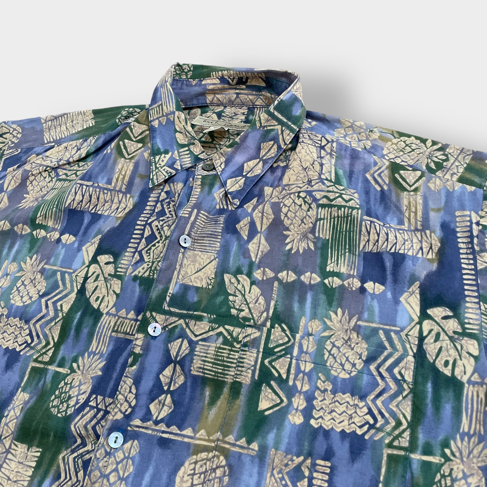 新品 トリリチャード 大きめサイズ 大人リゾートなちりめん風ハワイ製アロハシャツ