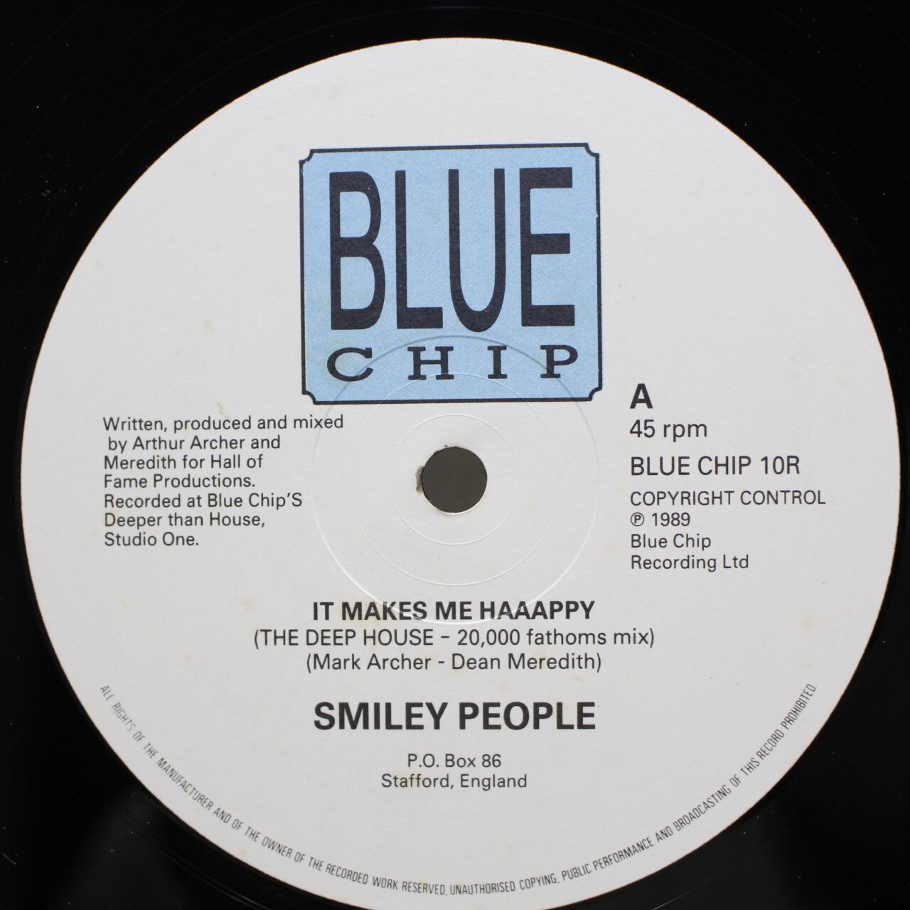 The Smiley People / It Makes Me Haaappy Remix [BLUE CHIP 10R] - 画像1