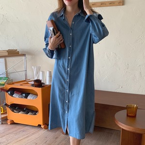 ワンピース シャツワンピース 膝下 ミモレ丈 袖あり 長袖 襟付き スリット サイドスリット デニム かわいい 大人可愛い シンプル カジュアル 大人 おしゃれ お洒落 レトロ 大人女子 こなれ感 ラフ マニッシュ ルーズ 個性的 主役級 存在感 抜け感 無地 春 秋 10代 20代 30代 40代 レディース 女性用 ママ 学生 通学 デート お出かけ 公園デビュー 女子会 休日 旅行 着回し 普段使い 重ね着 韓国 韓国系 ファッション コーデ スタイル 楽ちん モテ フリーサイズ 青 ブルー