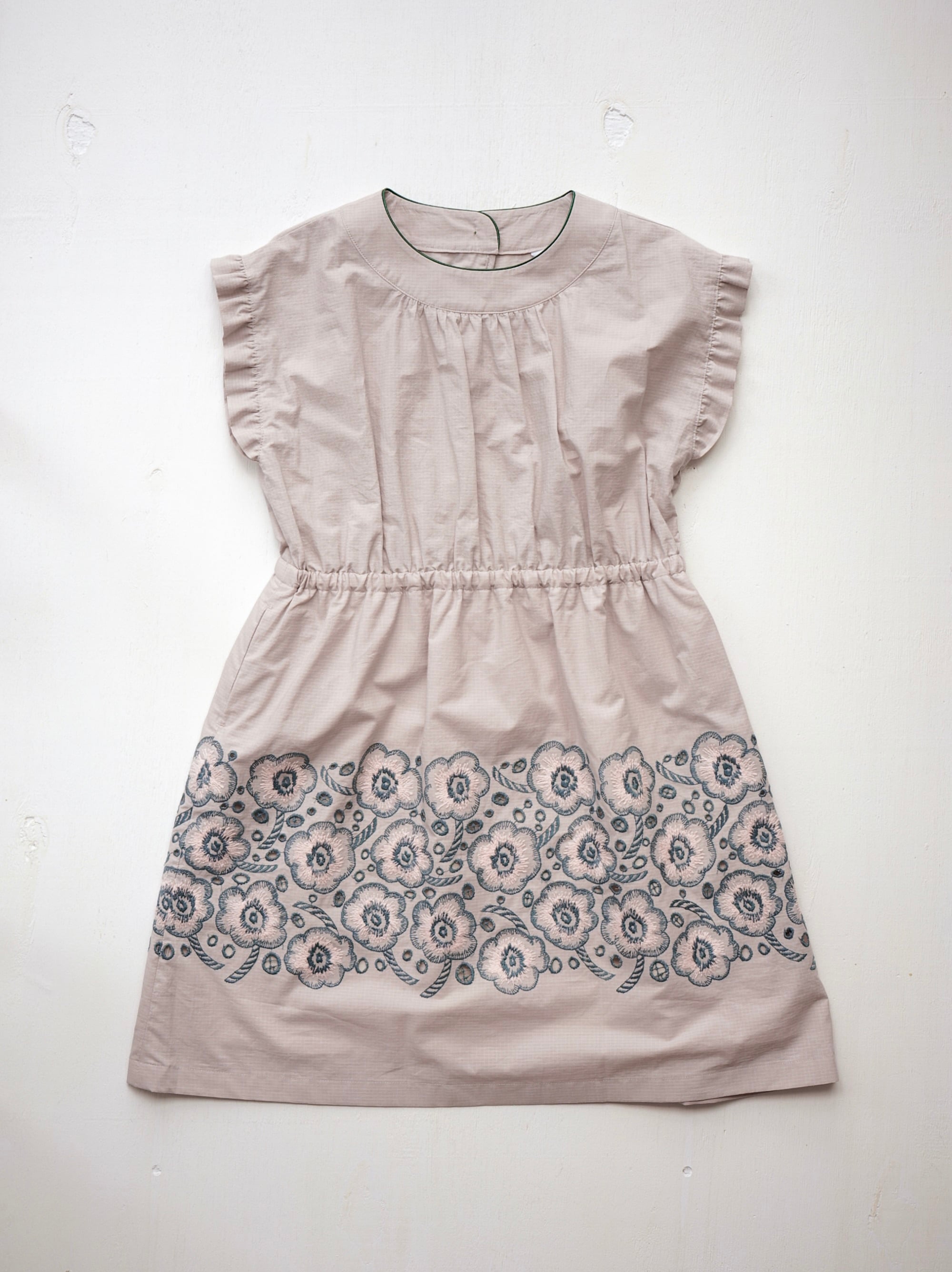 mina perhonen 26SS 】 candy flower “ワンピース” / beige / 140