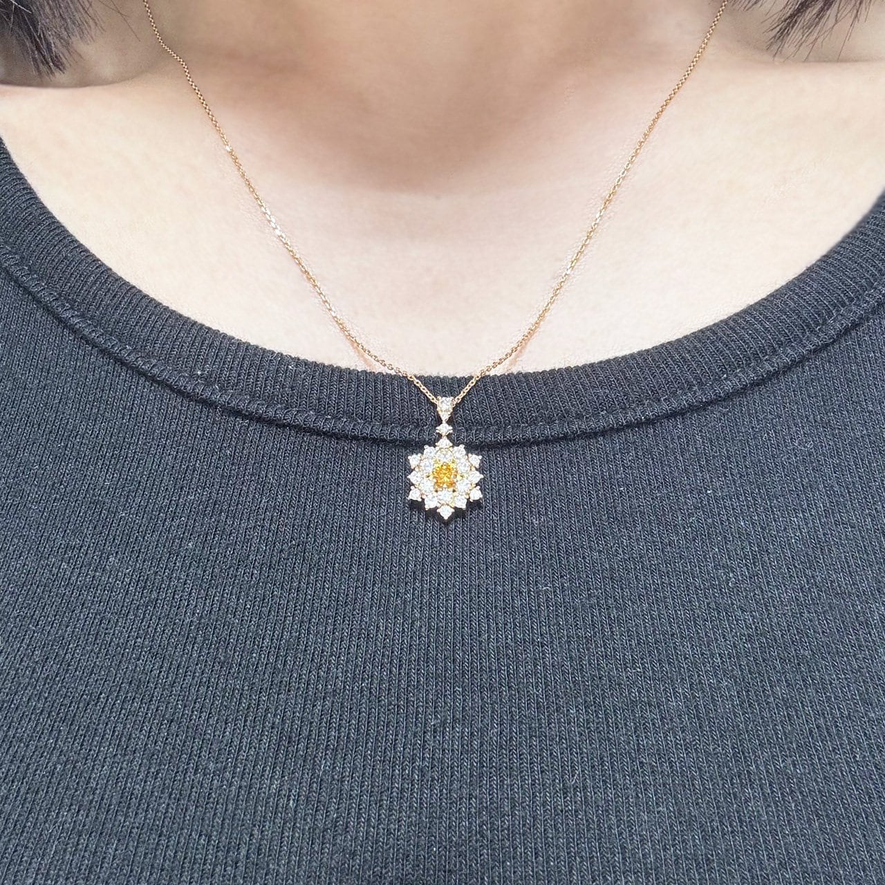 CGLソーティング付】K18YG 0.133ct オレンジダイヤモンド ネックレス