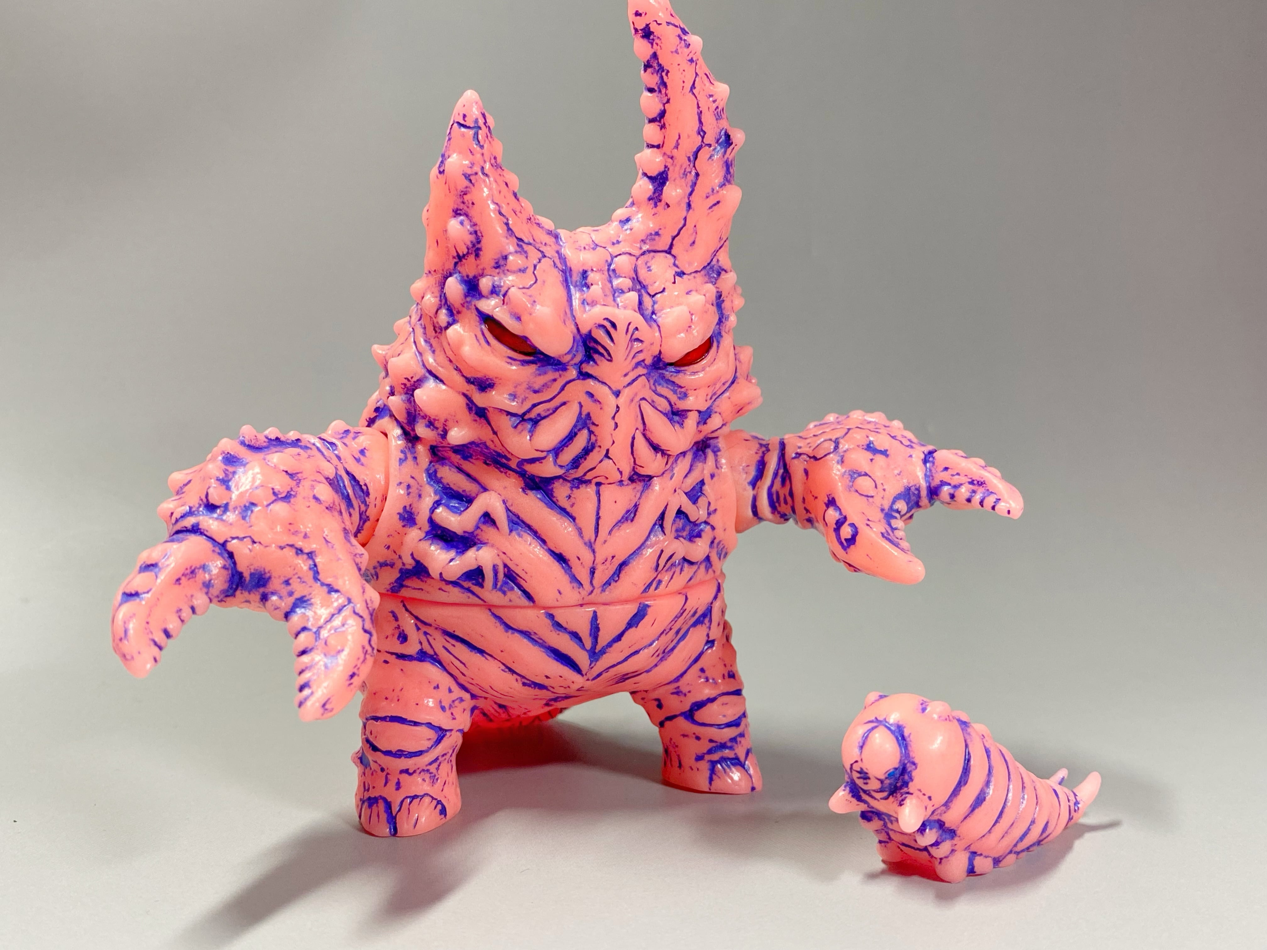 三毛玩具 食物連鎖シリー サラマンドス One up.限定カラー ソフビ mikegangu