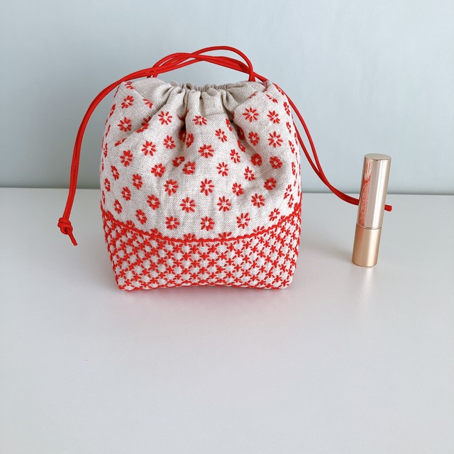 刺し子の巾着/コットンリネン(ホワイトベージュ)赤