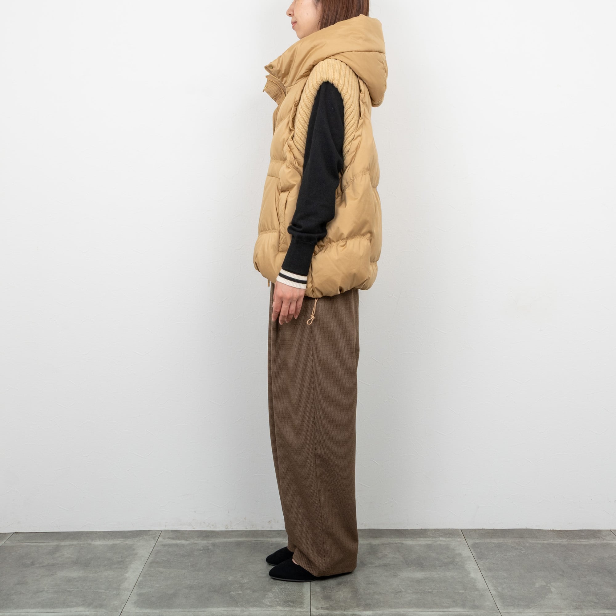 PASSIONE／パシオーネ】ショルダーリブフードダウンベスト（キャメル