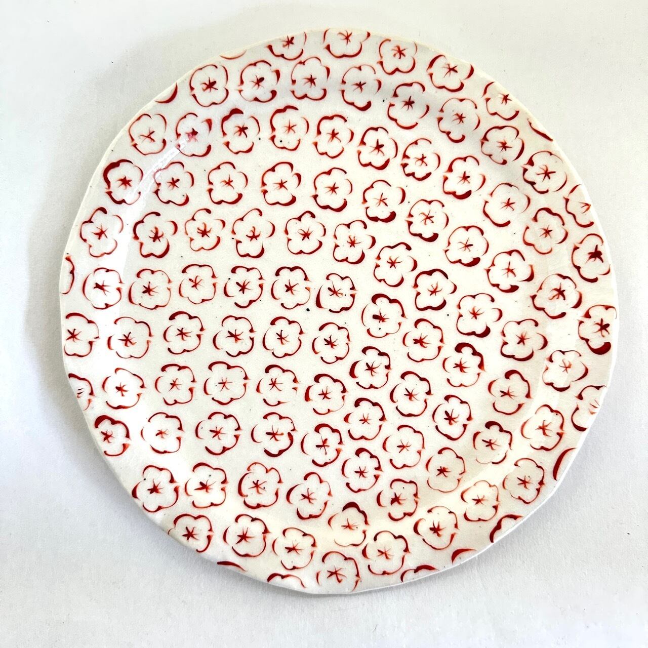 志野赤絵小花文八寸リム皿【榛澤宏】