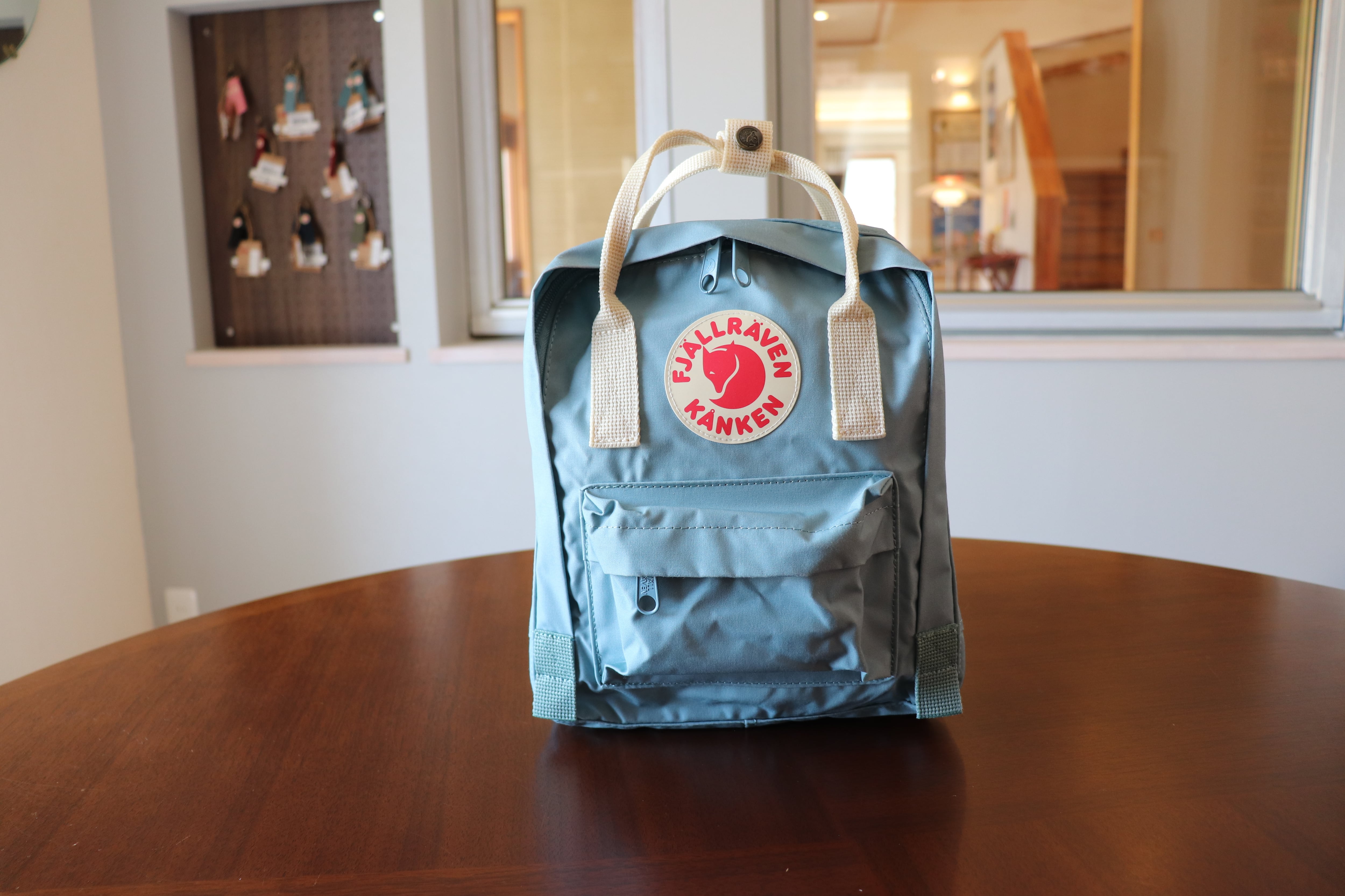 フェールラーベン Kanken Mini Sky Blue-Light Oak