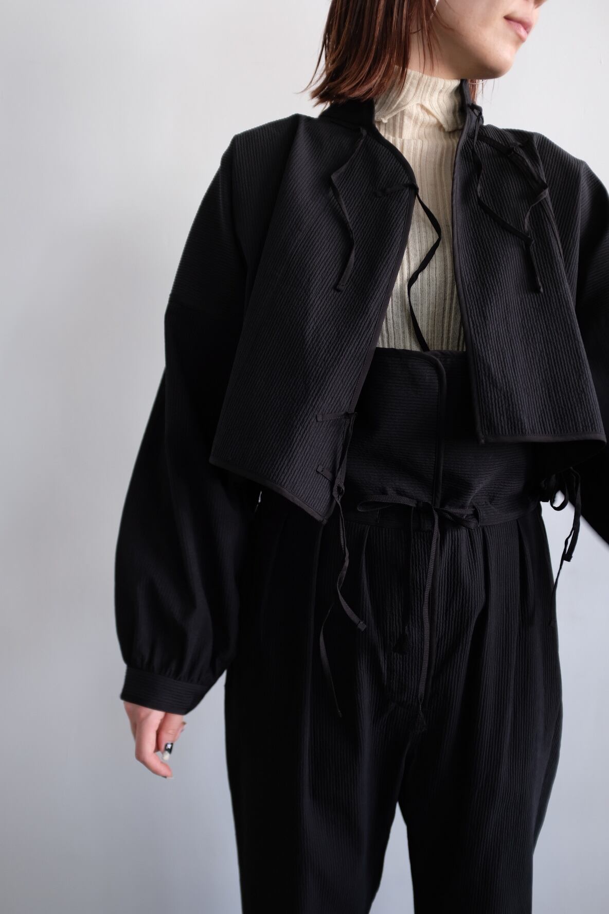 [WRYHT]ORIENTAL FRONT CROPPED JACKET BLACK | YES-姫路の美容院と服のお店YES(イエス)です。  powered by BASE