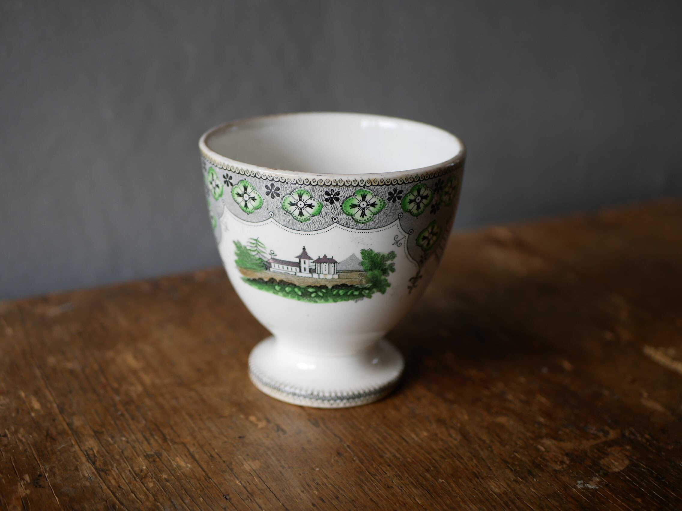 クレイユモントロー 珍しい形のカップ creil et montereau ブロカント フランスアンティーク