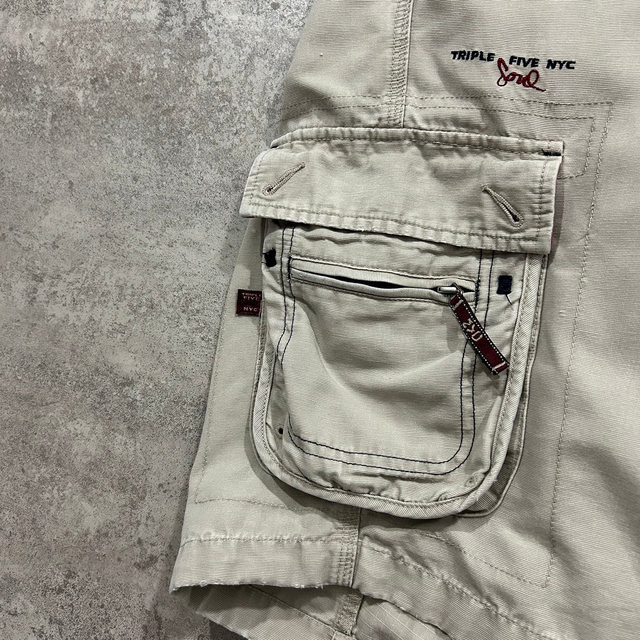 TRIPLE FIVE SOUL NYC CARGO SHORTS SIZE 34 (USED) | Flip N' Merch