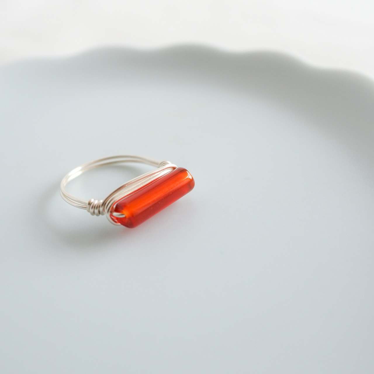 赤メノウ　ほそながい　シルバーの指輪