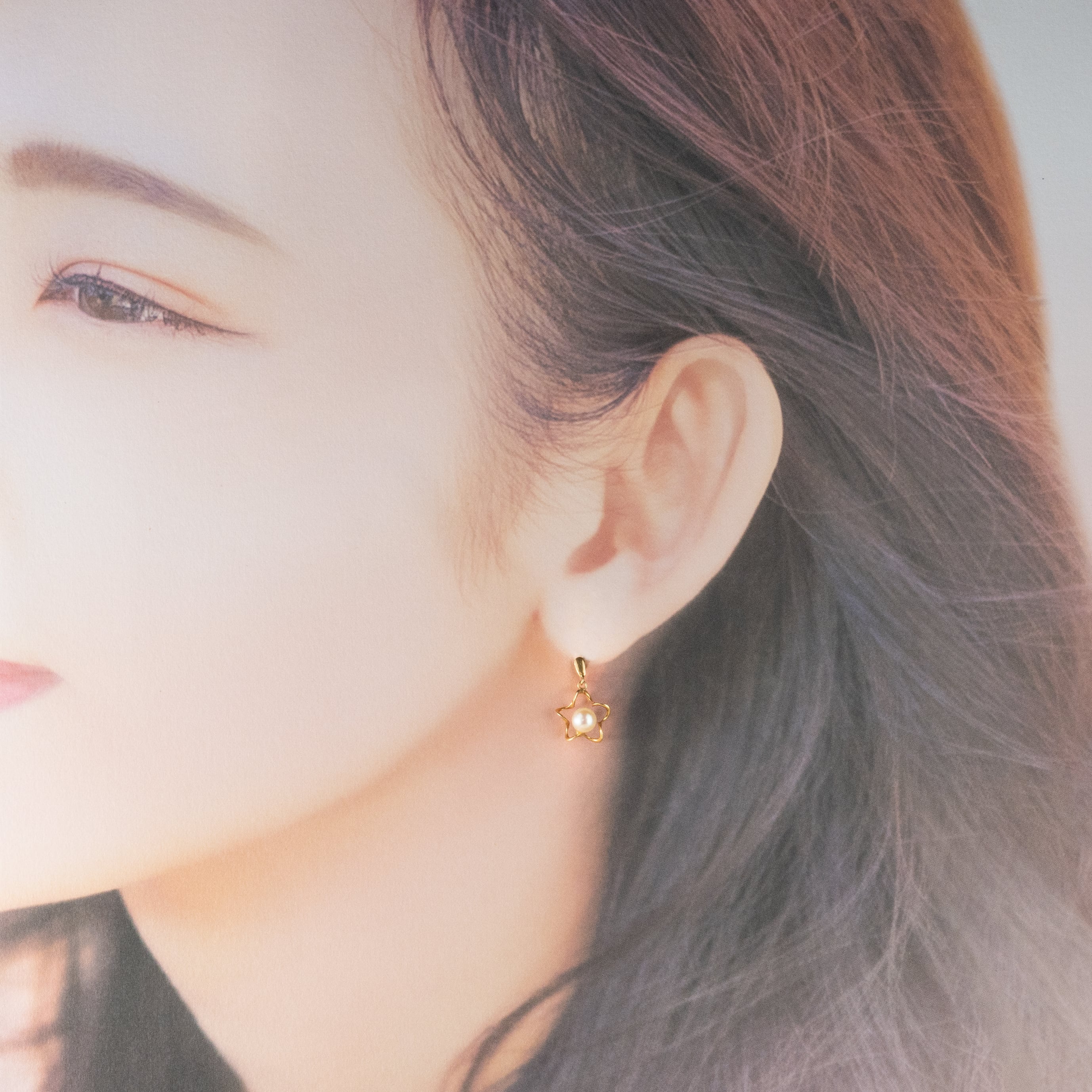 K18 パールピアス 星形でレトロなデザインが可愛いアイテム☆美しい真珠は4.3mm MOE00069