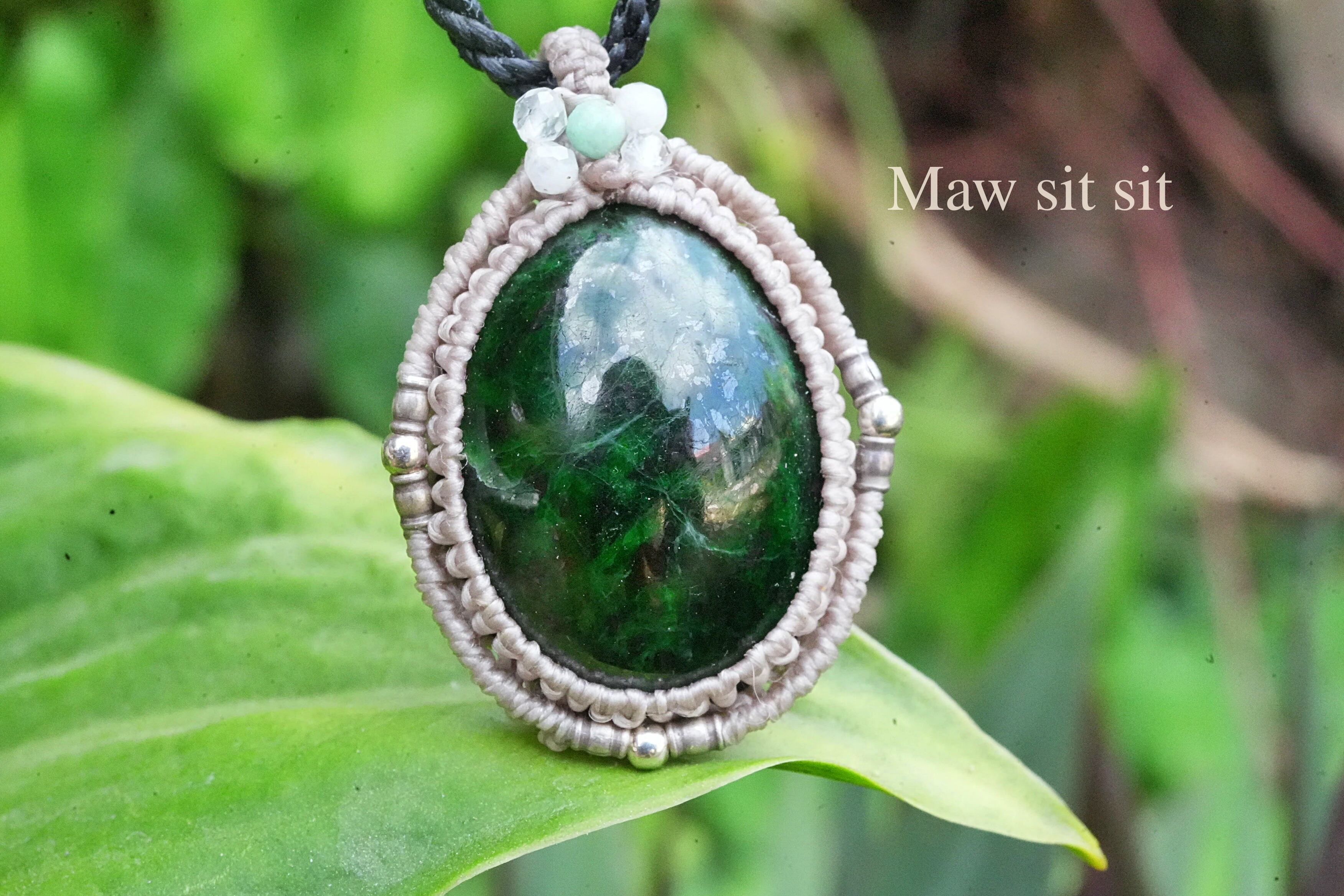 幻のプックリ☆マウシッシ翡翠☆Jede☆ネックレス 1575 | Funky garuda