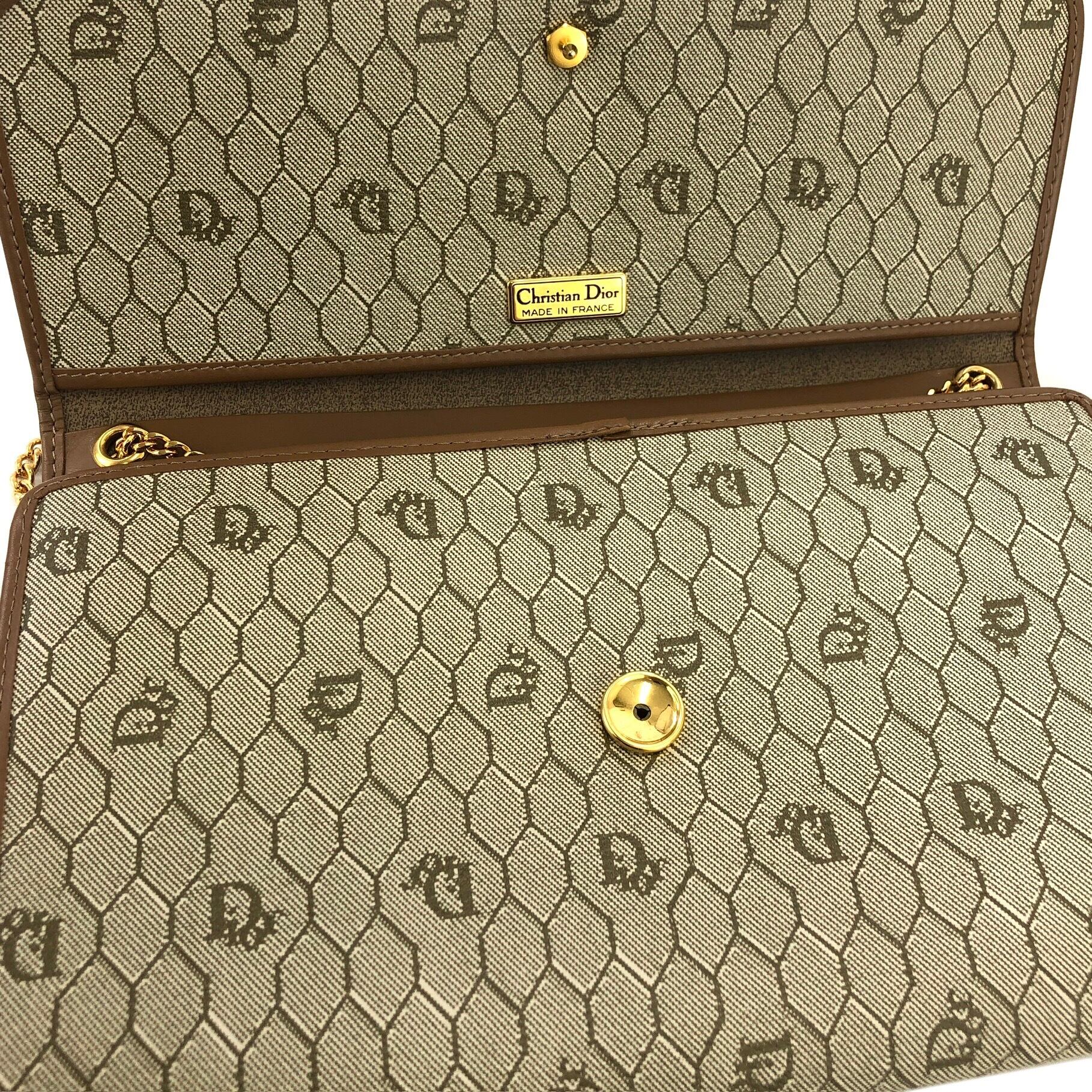 Christian Dior クリスチャン ディオール ハニカム柄 チェーン