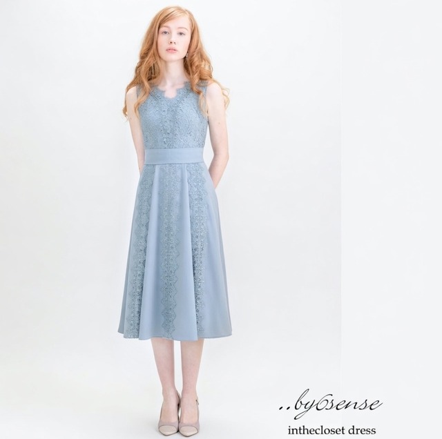 ライトブルー　サッシュベルト付き縦レースワンピース　24679-1