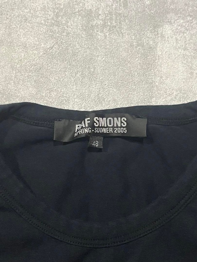 raf simons archive 05ss タンクトップ プリント 黒 赤 | CHASE