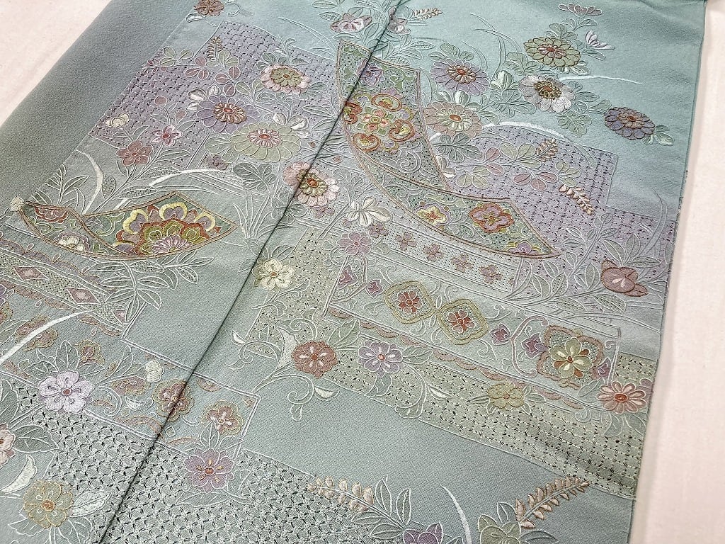 汕頭刺繍 蘇州刺繍 総刺繍 金糸 訪問着 正絹 花柄 熨斗 山藍摺 青緑 ...