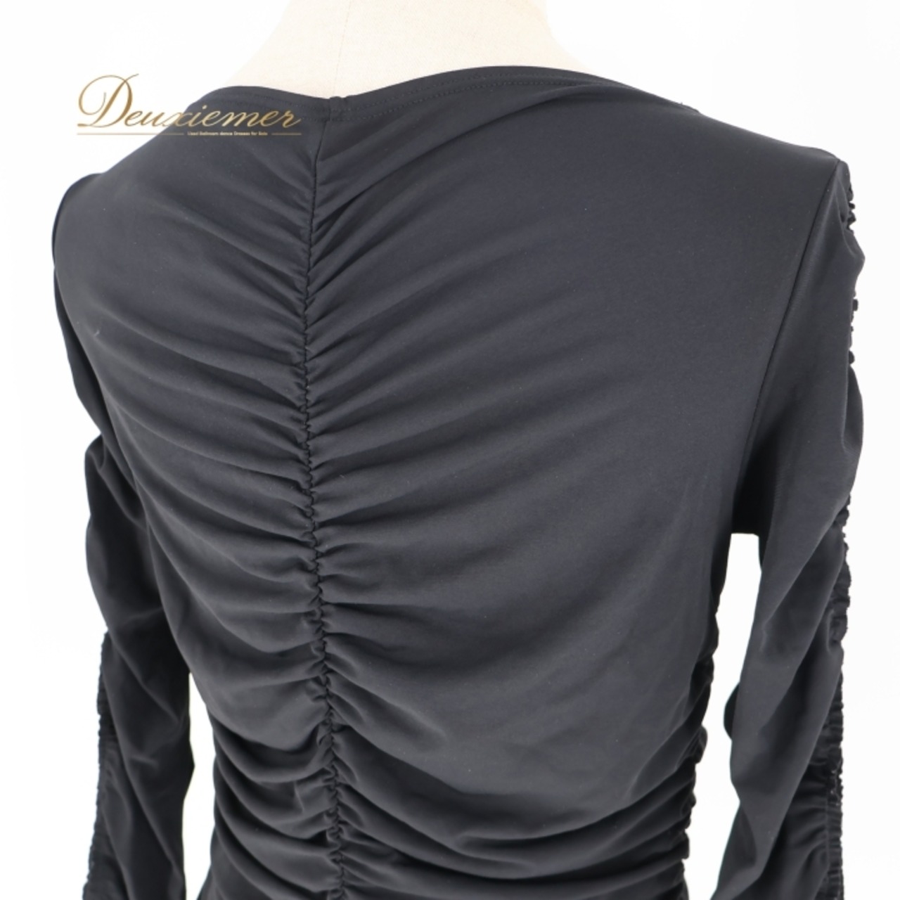 社交ダンス 衣装 トップス ブラック系 チャコット Chacott 黒 無地 シンプル 長袖 レッスン 練習 伸縮 上品 日本製 ストレッチ 絞り オールブラック ダンス衣装 かわいい フリル ブラウス