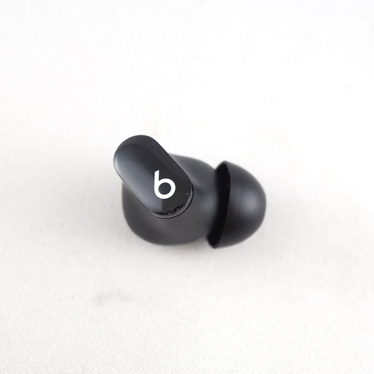 美品【ブラック】国内正規品　Beats Studio Buds【左イヤホン】