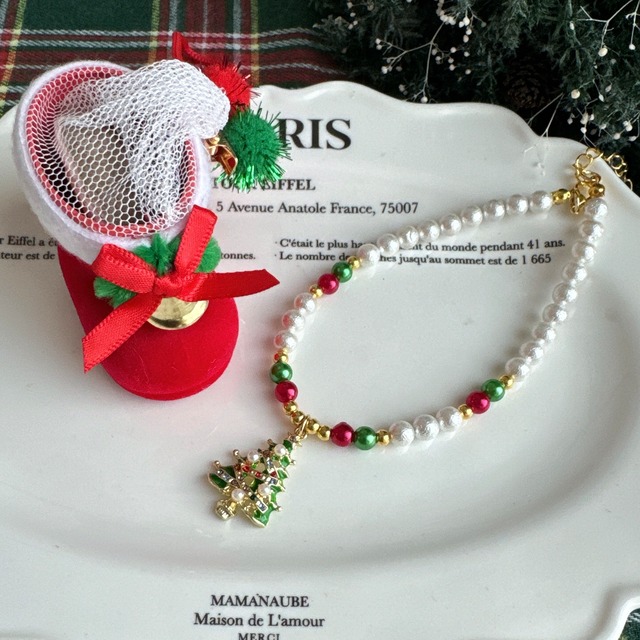 クリスマス＊サンタブーツとゴールドツリーネックレス