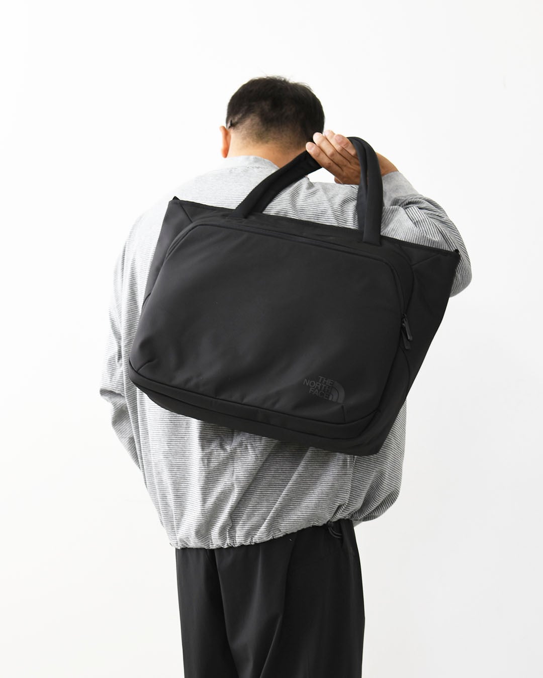 THE NORTH FACE [ザ ノースフェイス正規代理店] Shuttle Tote [NM72610