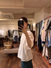 カットワークリネンホワイトブラウス
