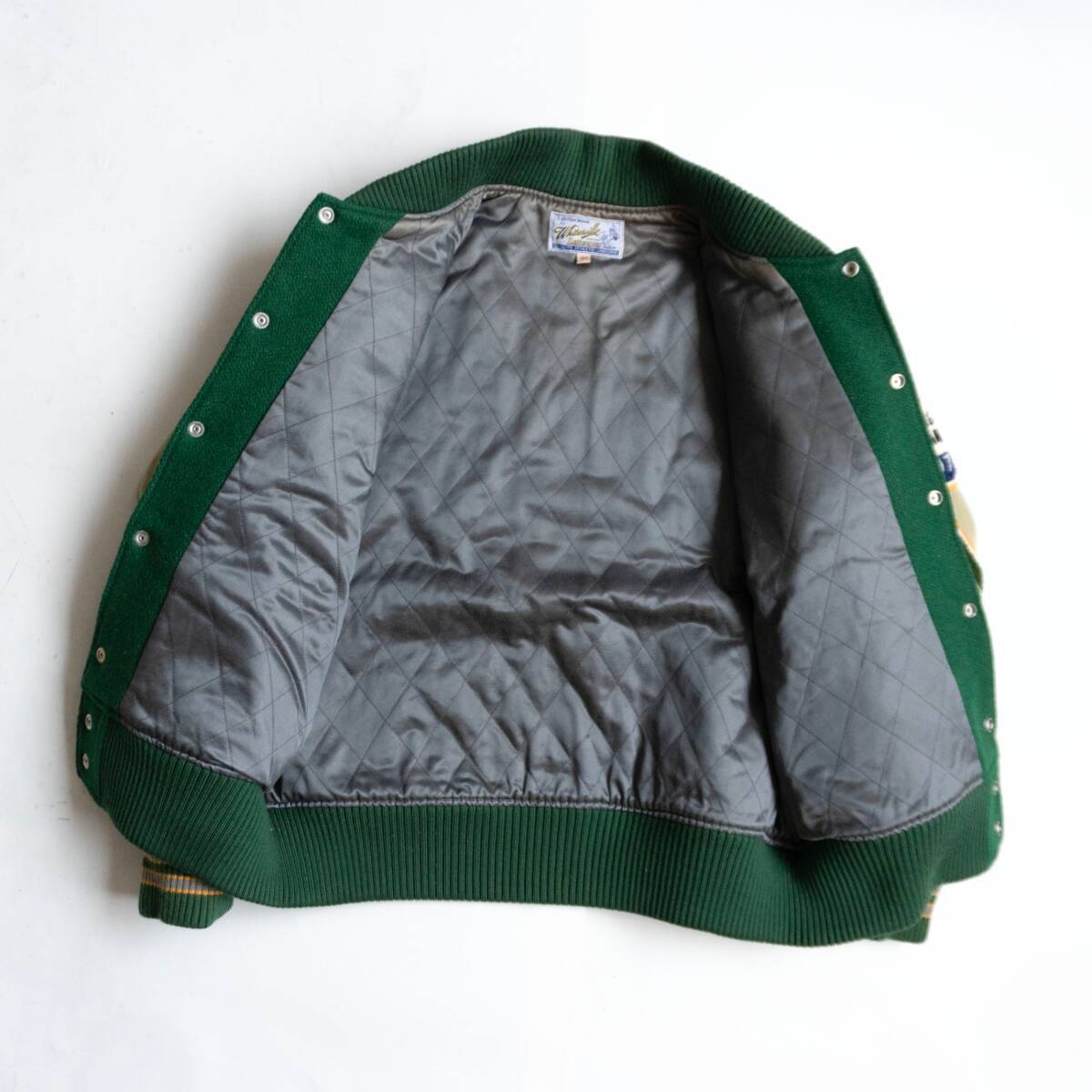 美品】WHITESVILLE【フルデコ レザースリーブ スタジャン】40
