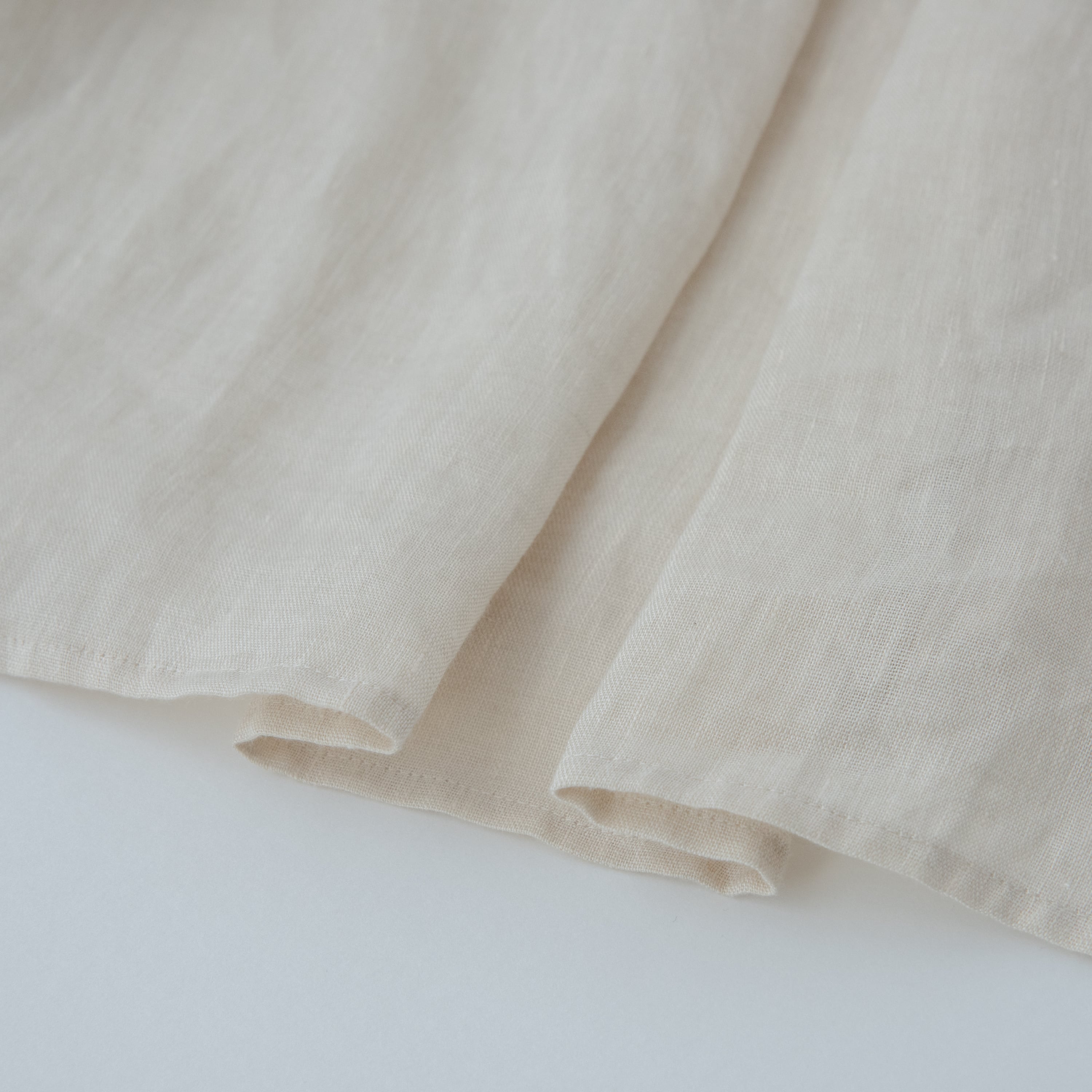 new：bow collar shirt／light weight linen〈almond beige〉 | SALUÉ