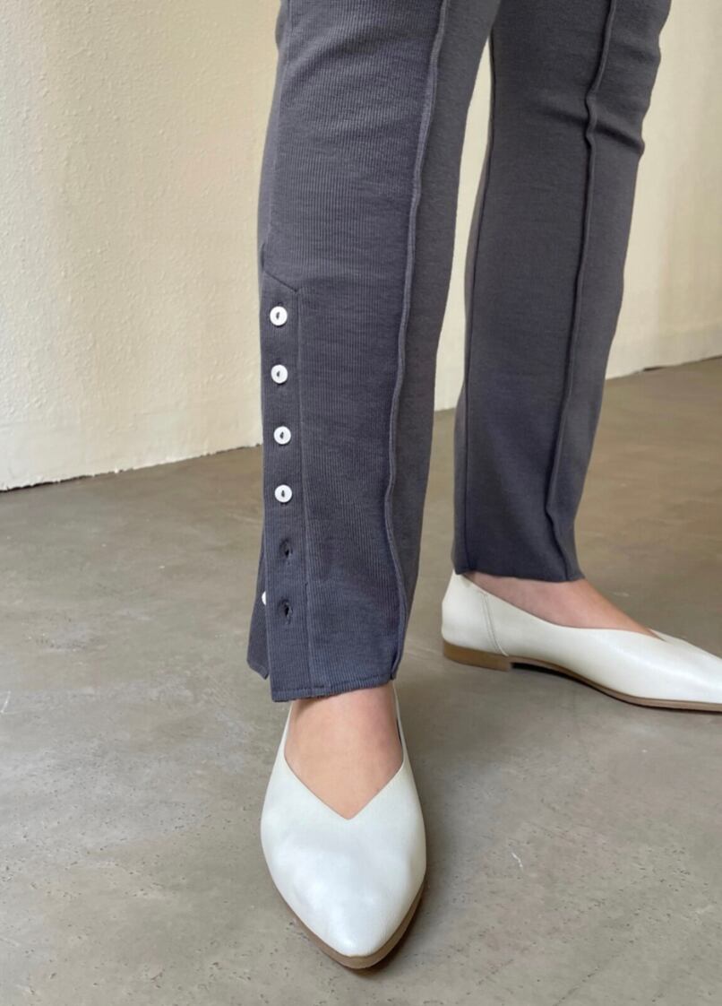 【SELECT】サイドボタンリブレギンスパンツ