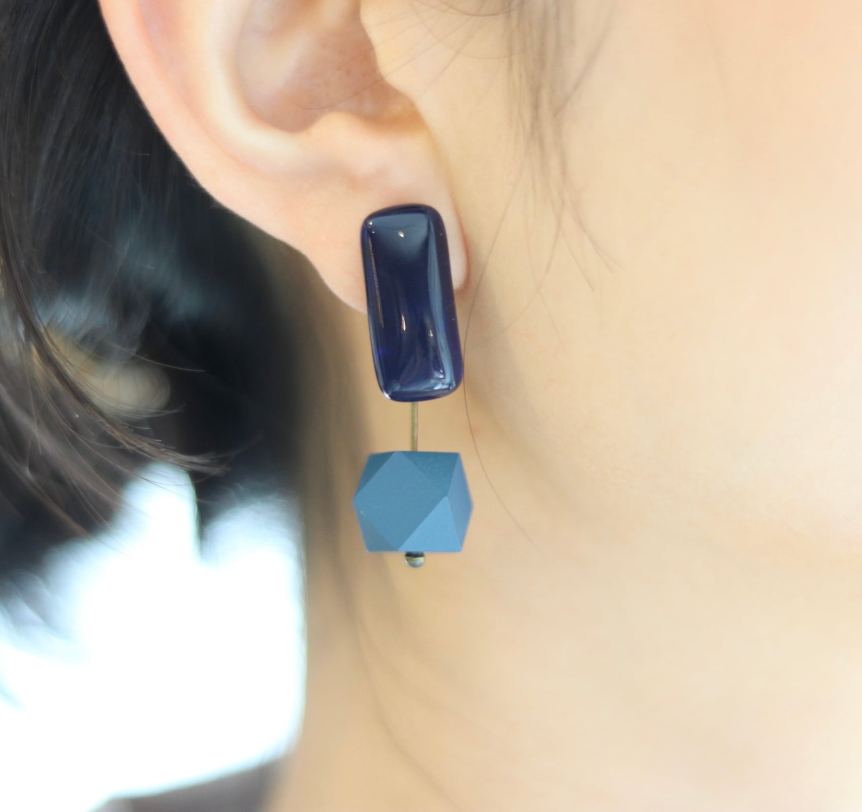 くすみカラー ブルー 2wayピアス、イヤリング