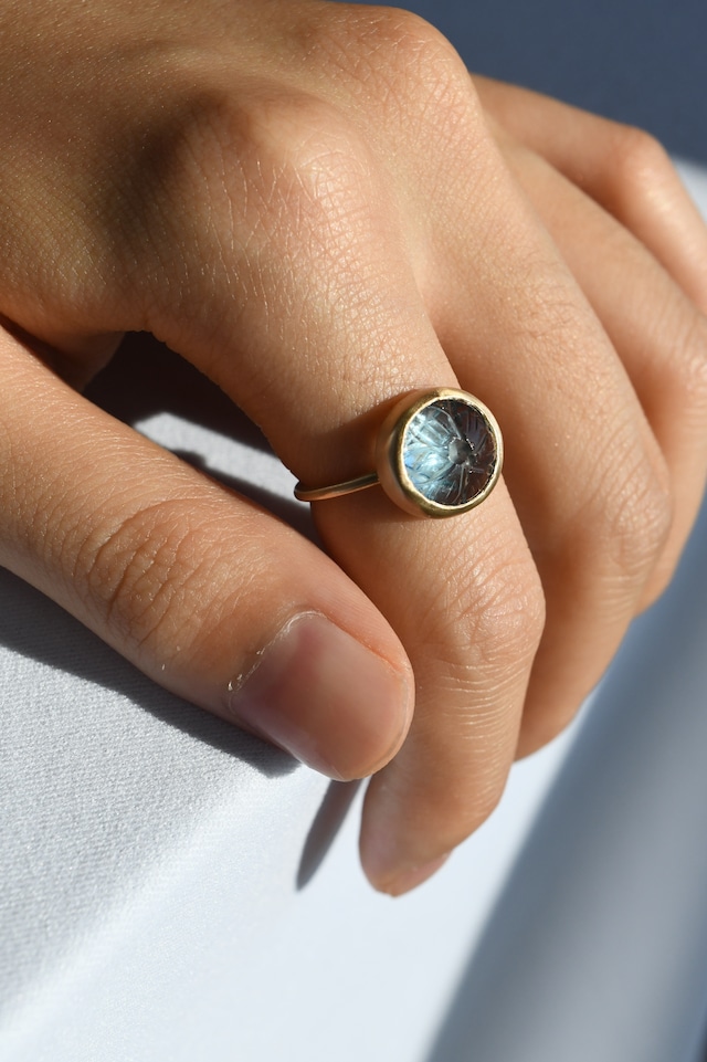 K10 Carving Round Blue Topaz Ring 10金カービングブルートパーズリング(ラウンド)