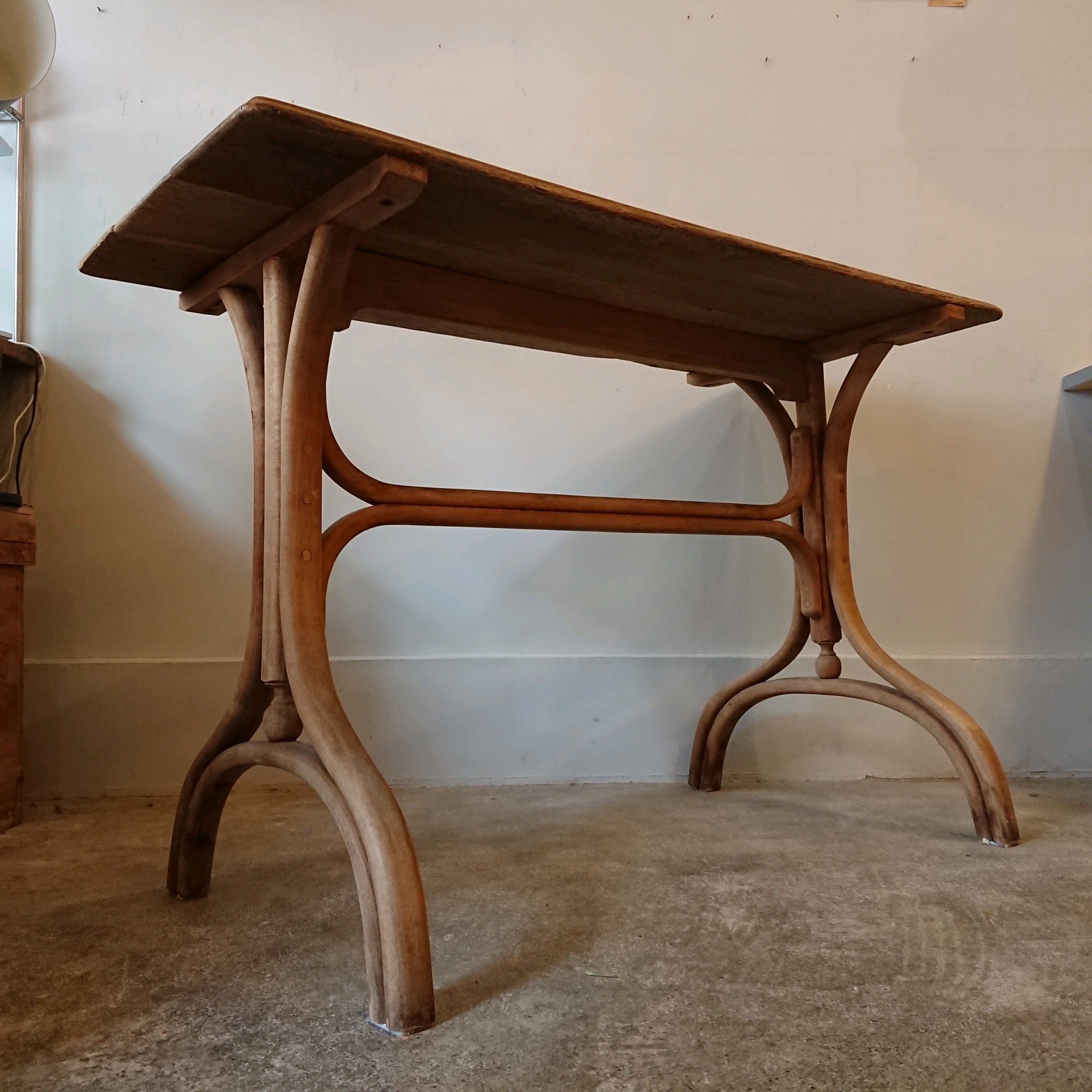 フランスアンティーク French Antique ベントウッドテーブル 1880-1900
