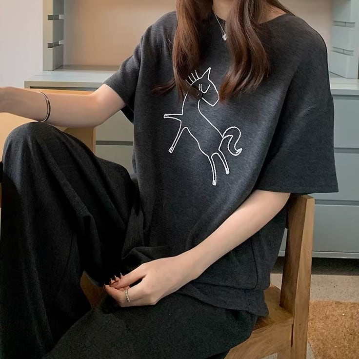 半袖 ミドル丈 プリント Tシャツ 2color ATO0201