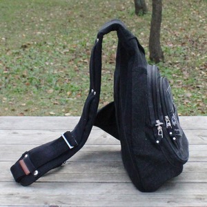 バッグパック　OMO-BGPK-1012